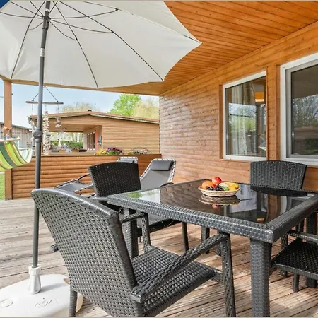 Bungalow 7 Apartment Lutow
